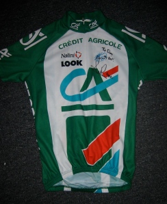 Saul gave me one of his race jerseys, signed!